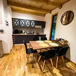 Chalet Lesne Zacisze Iwkowa